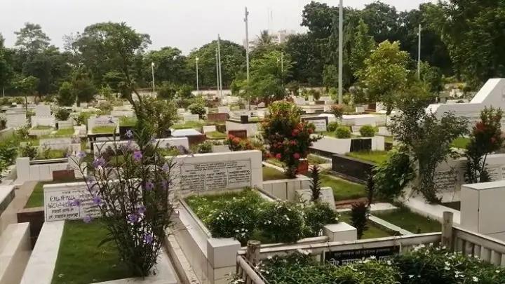 ডিএনসিসি আনছে স্মার্ট কবরস্থান ব্যবস্থাপনা সিস্টেম! ডিএনসিসি_আনছে_স্মার্ট_কবরস্থান_ব্যবস্থাপনা_সিস্টেম